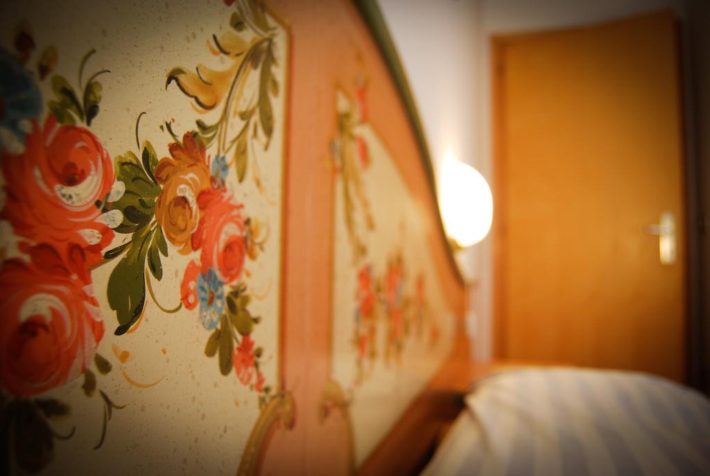 Appartamenti Cesa Maria Mountain Hospitality Canazei Pokój zdjęcie